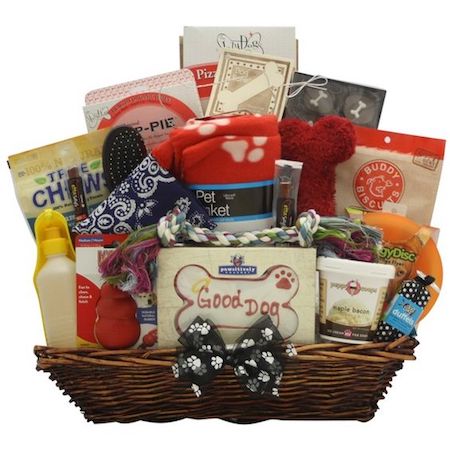 Wholesale gift baskets for pets